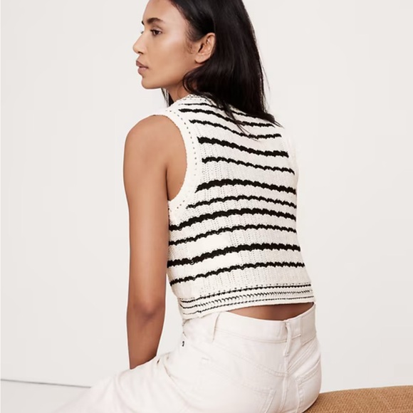 NWT Banana Republic Black and White Striped Crochet Vest Top, Large - Picture 3 of 13